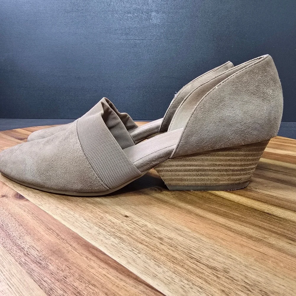 Eileen Fisher Wedge Pumps Womens 8.5 Taupe Suede dOrsay Elastic Strap Minimalist